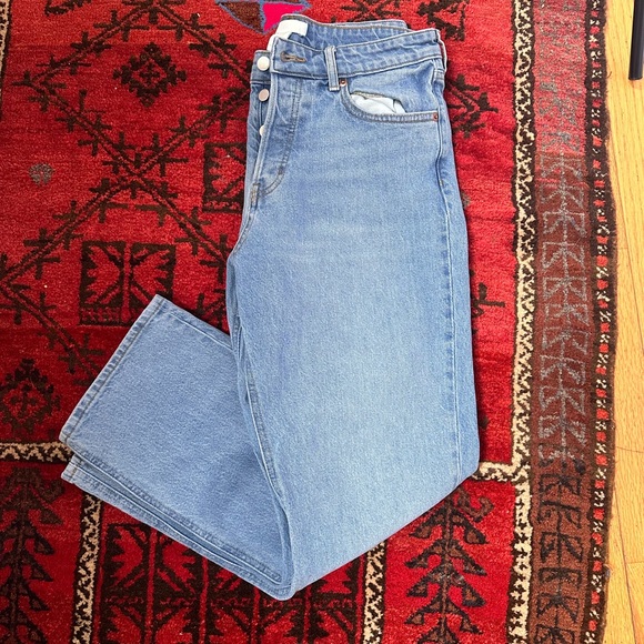 H&M high rise straight leg jeans - Picture 3 of 6